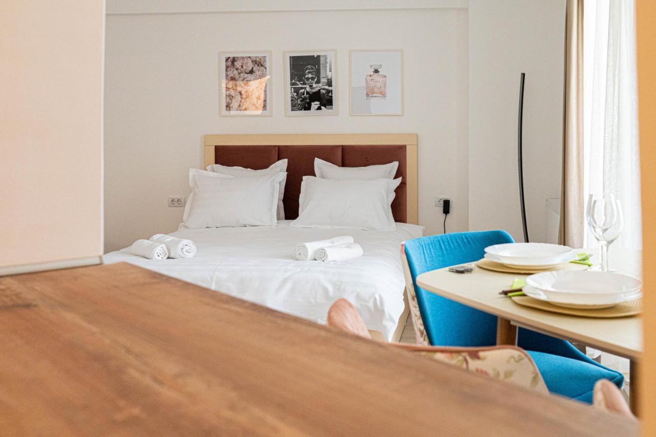 Apartament Le Bonheur Deux Solid Residence Butoaie Мамая Экстерьер фото